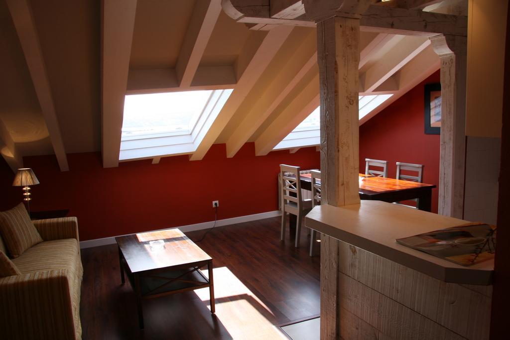 Apartamentos Rincon Del Puerto San Vicente De La Barquera Luaran gambar